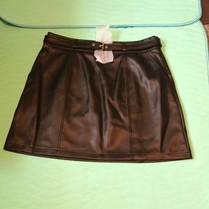 #2 Lady leather skirt